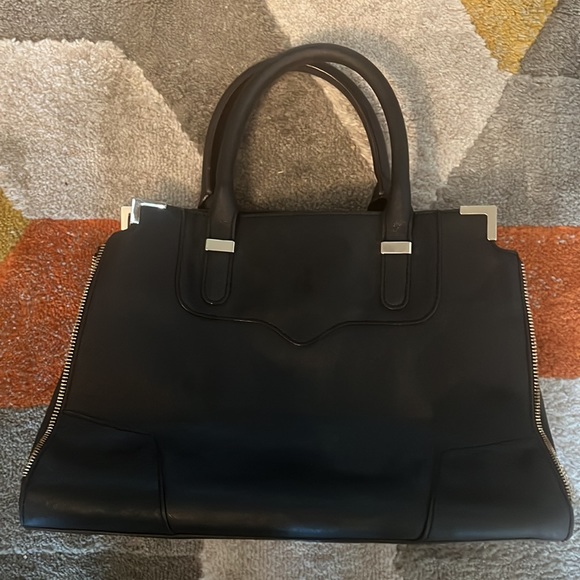 Authentic Rebecca Minkoff Handbag: black with gold hardware - Picture 2 of 6